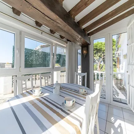 Cosy House With A Large Outdoor Area Villa